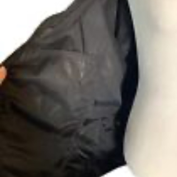 J Lindeberg Becket Black Packable Light Full Zip Golf Jacket - Picture 11 of 16